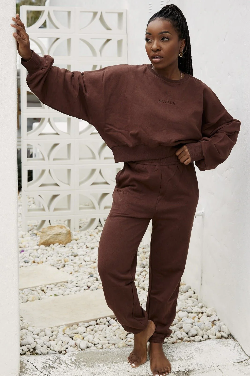 Espresso Clovelly Cropped Crewneck - Image 5